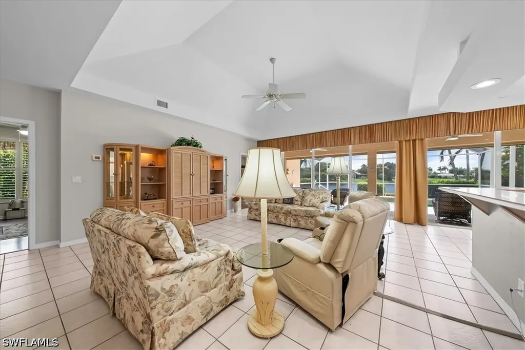 10848 Longshore Way W Naples FL 34119