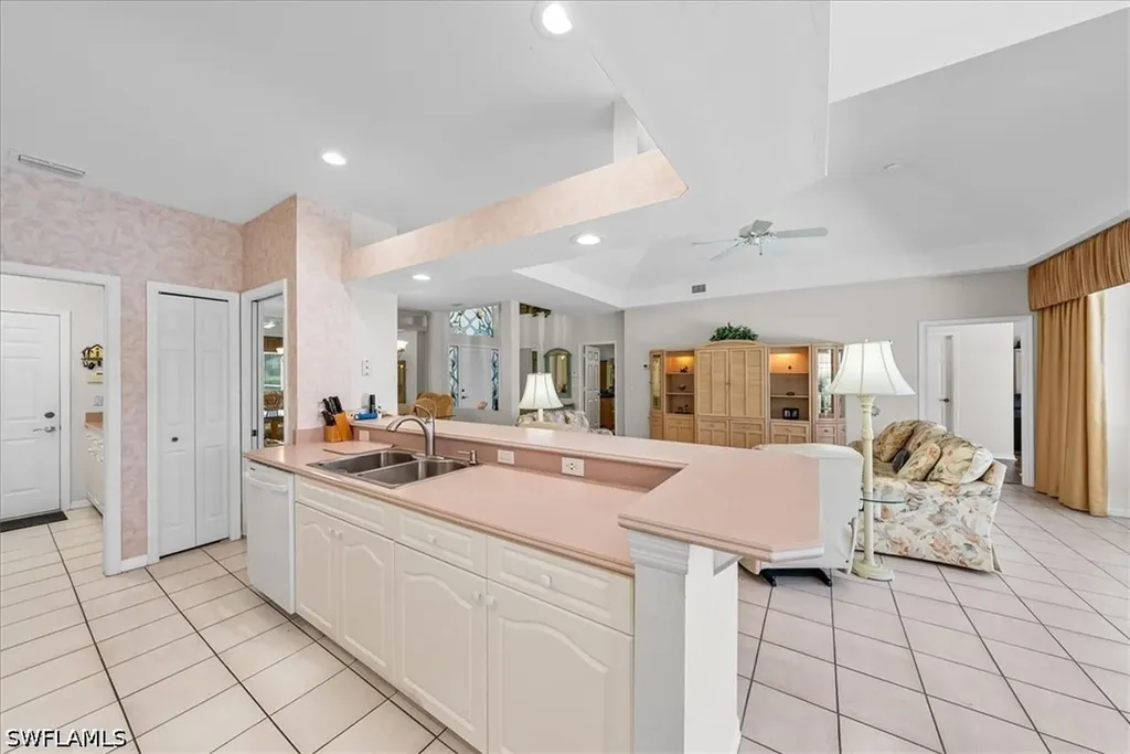 10848 Longshore Way W Naples FL 34119