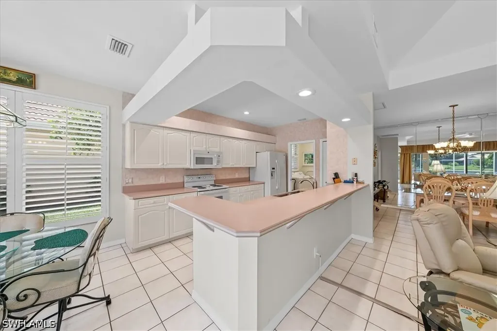 10848 Longshore Way W Naples FL 34119