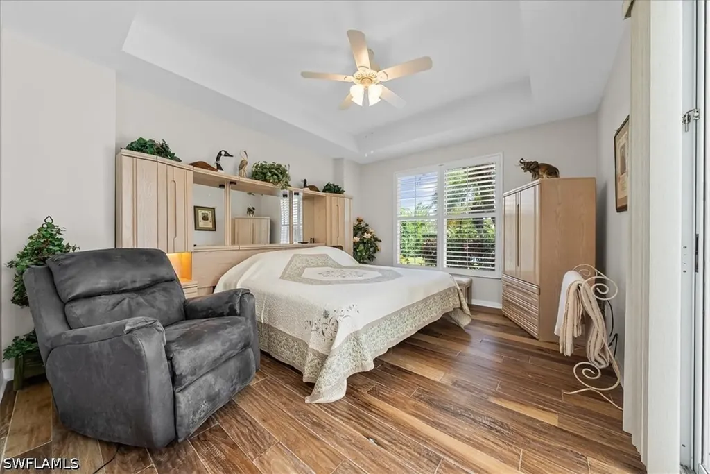 10848 Longshore Way W Naples FL 34119