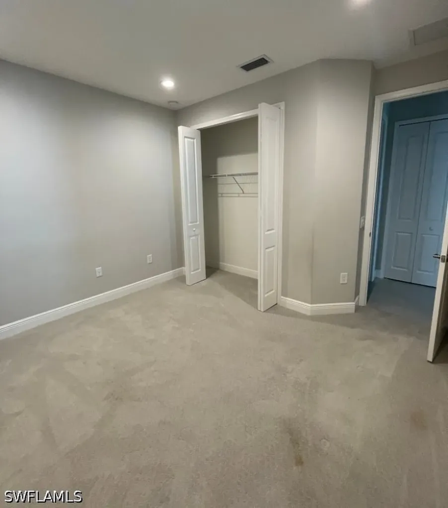 4600 Skysail Drive Skysail FL 34120