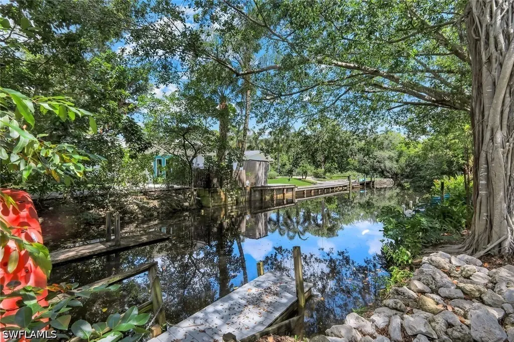27292 East Drive Bonita Springs FL 34135