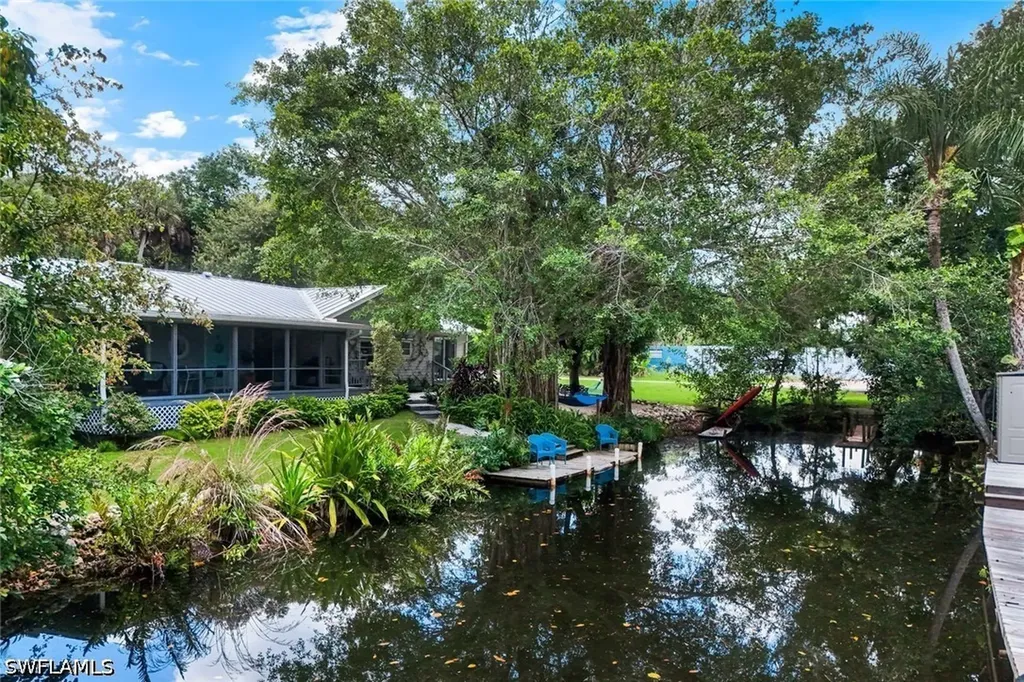 27292 East Drive Bonita Springs FL 34135
