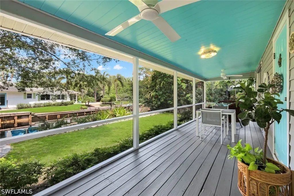 27292 East Drive Bonita Springs FL 34135