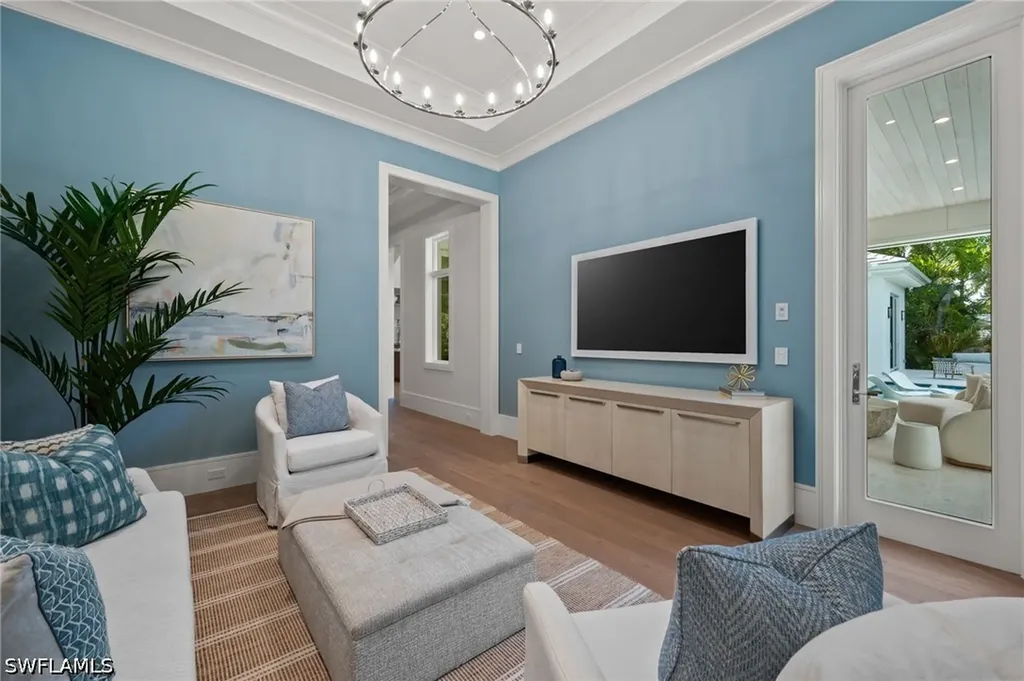710 Willowhead Drive Naples FL 34103