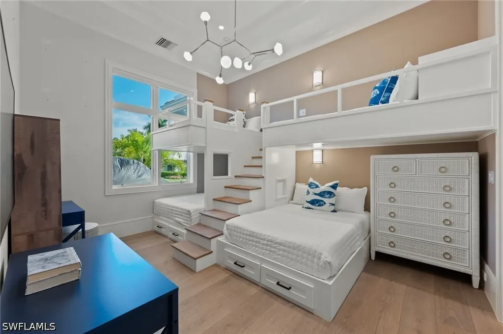 710 Willowhead Drive Naples FL 34103