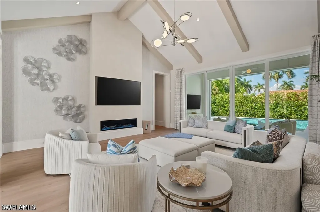 710 Willowhead Drive Naples FL 34103