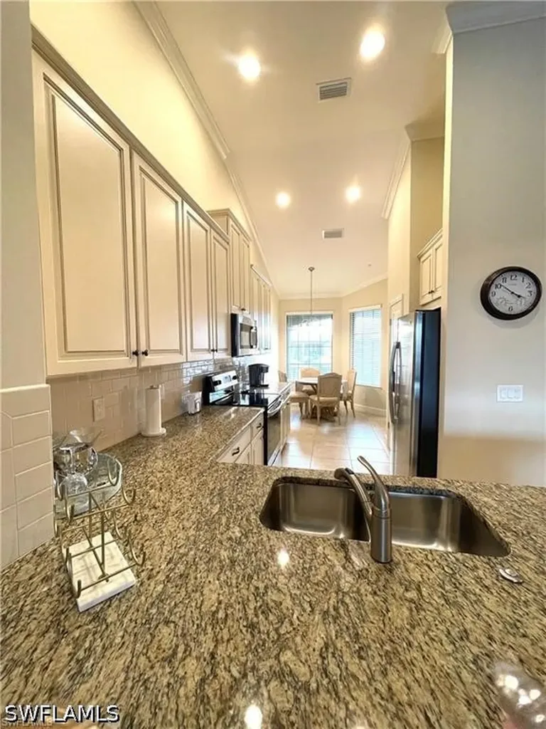 9426 Benevenuto Court Naples FL 34119