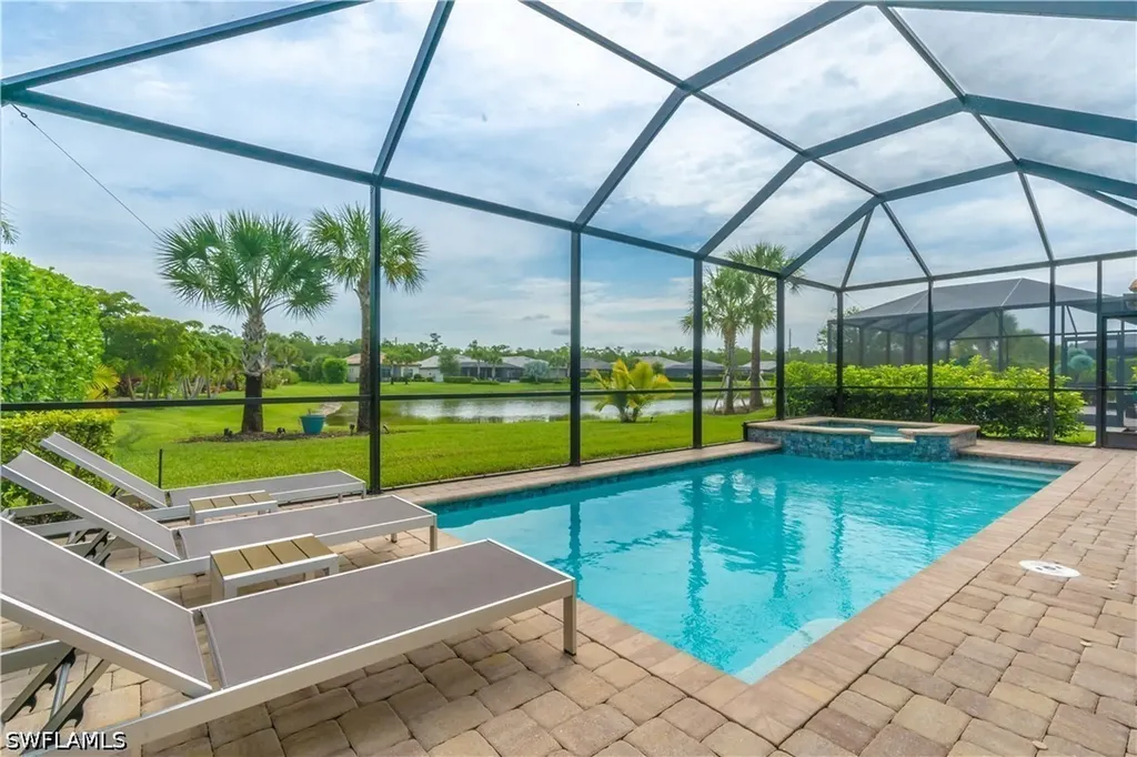 6727 Pennyroyal Drive Naples FL 34114