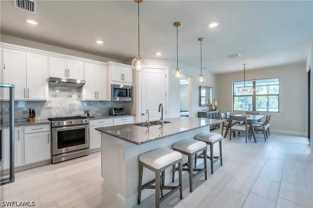 6727 Pennyroyal Drive Naples FL 34114