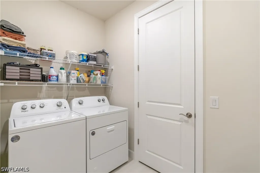 6727 Pennyroyal Drive Naples FL 34114