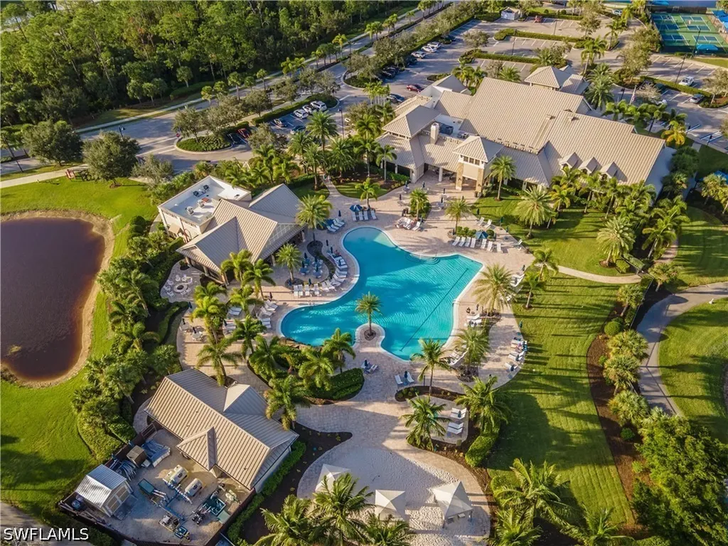 6727 Pennyroyal Drive Naples FL 34114