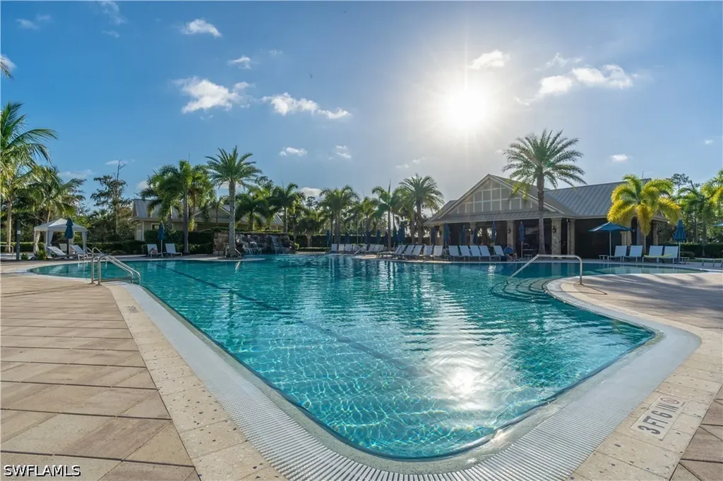 6727 Pennyroyal Drive Naples FL 34114
