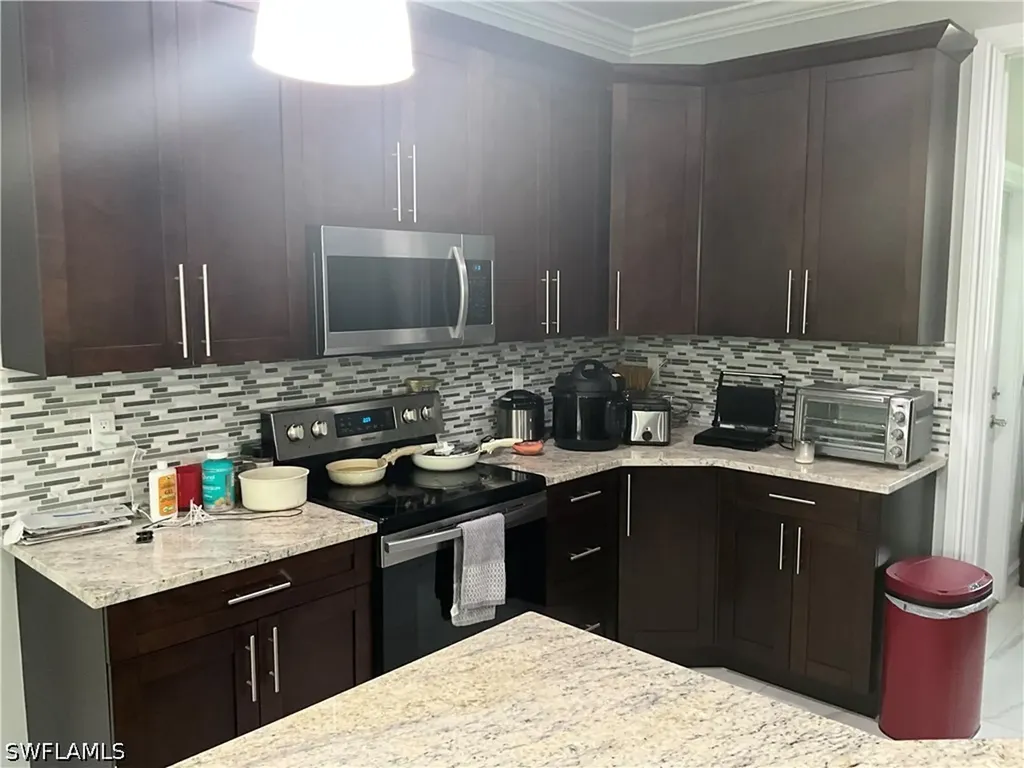 4143 2nd Avenue NE Naples FL 34120