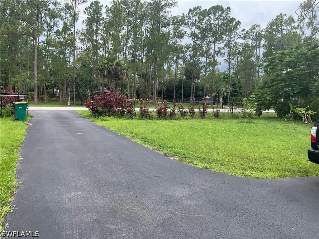 4143 2nd Avenue NE Naples FL 34120