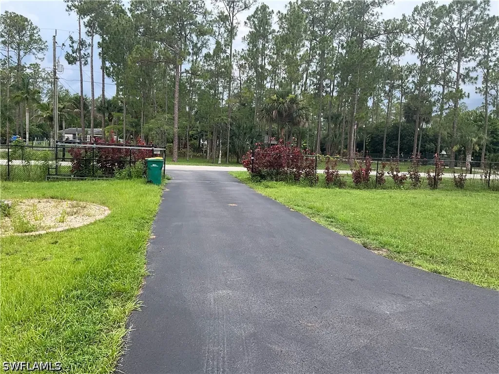 4143 2nd Avenue NE Naples FL 34120