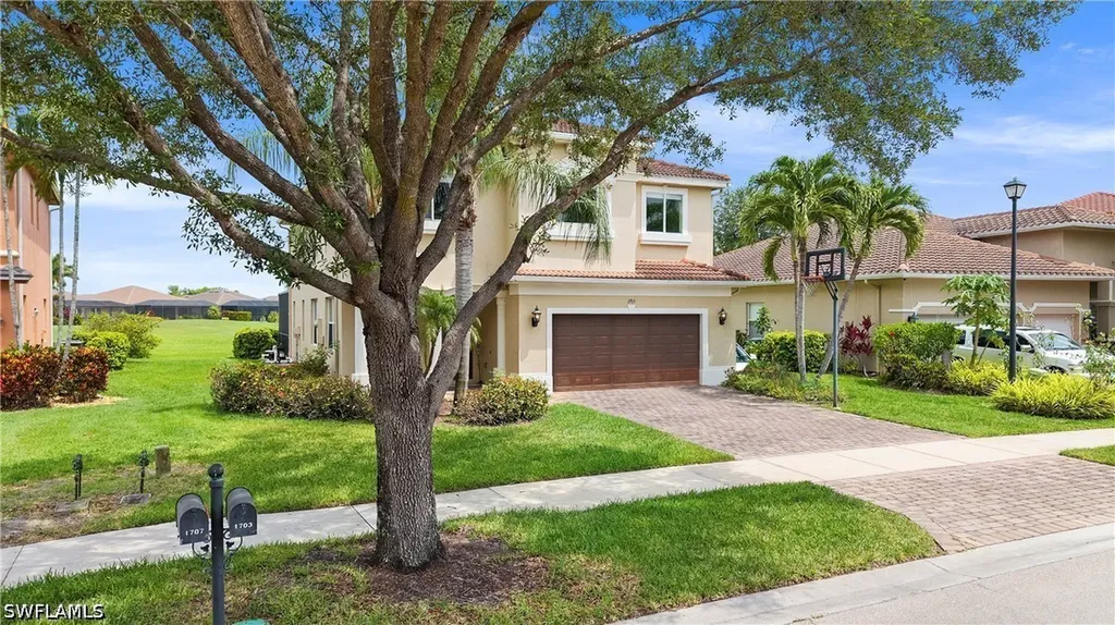 1703 Sarazen Place Naples FL 34120