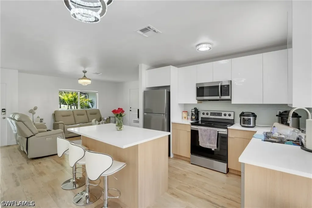 1740 20th Avenue NE Naples FL 34120