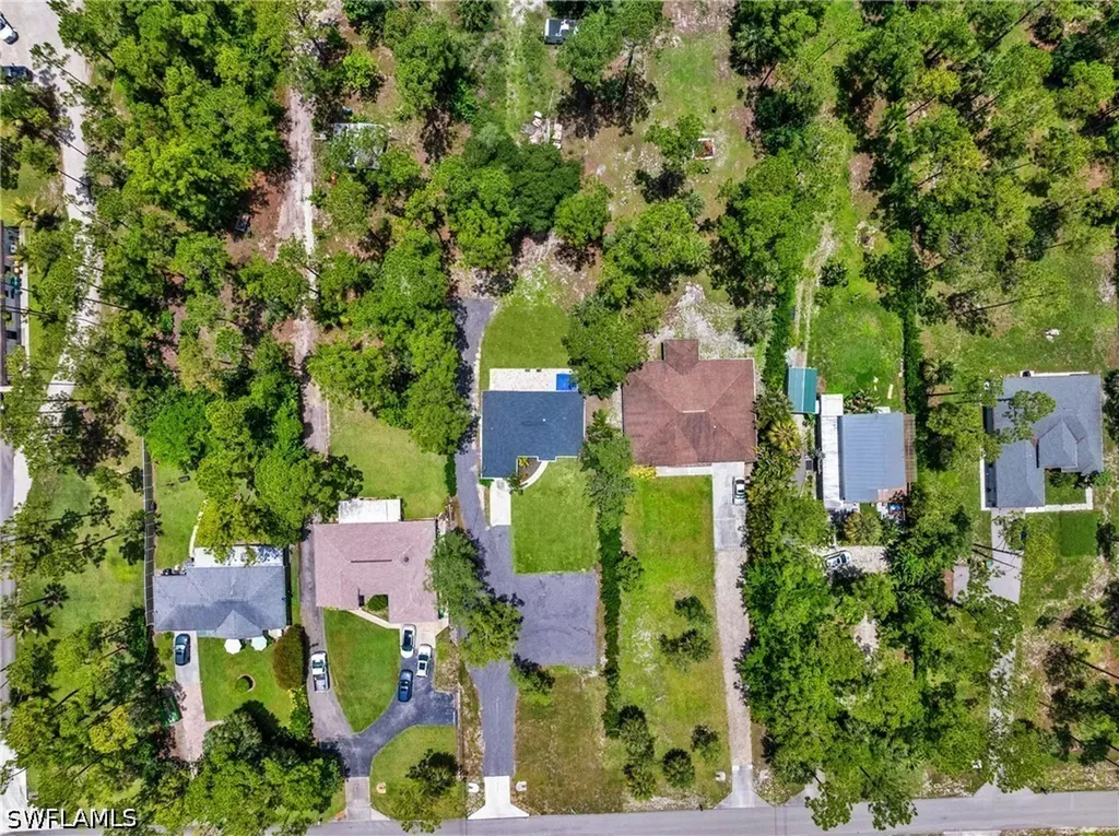 1740 20th Avenue NE Naples FL 34120