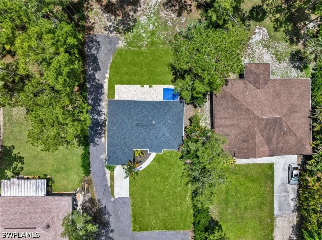 1740 20th Avenue NE Naples FL 34120