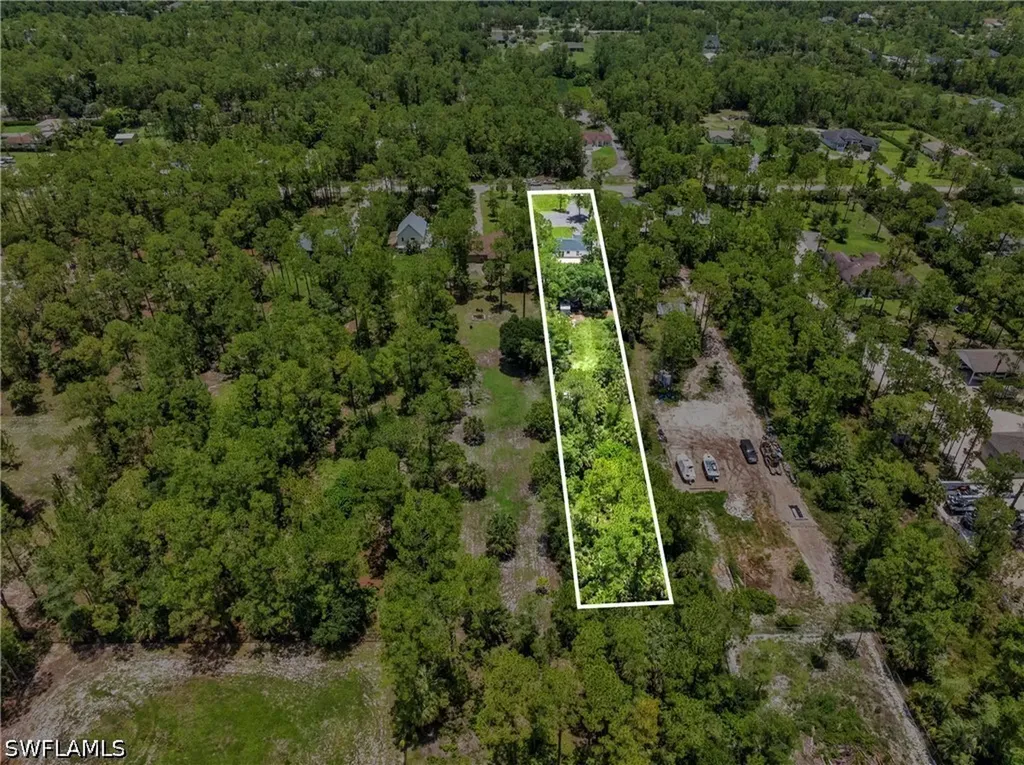 1740 20th Avenue NE Naples FL 34120