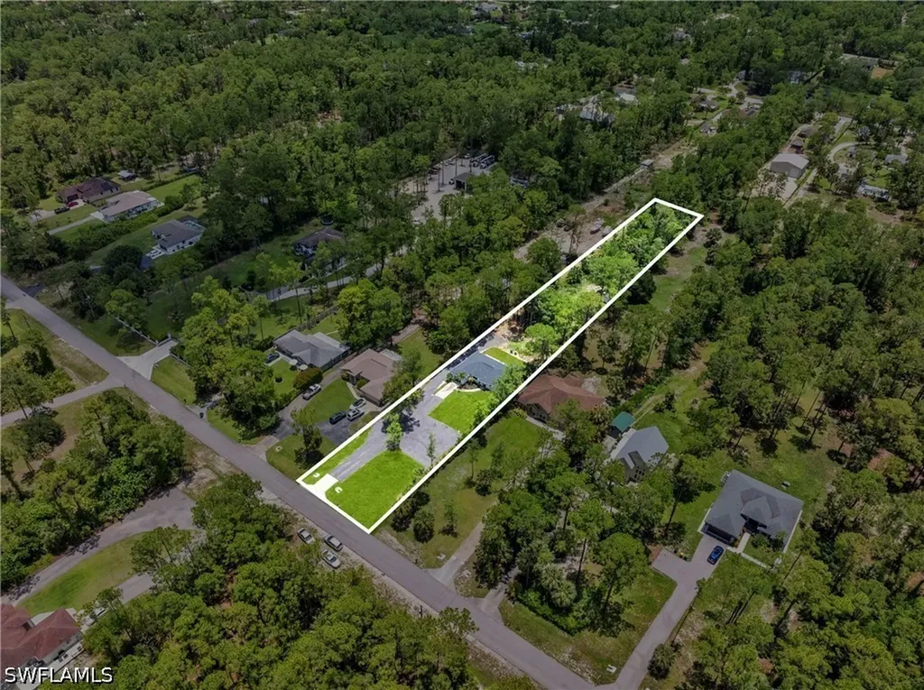 1740 20th Avenue NE Naples FL 34120