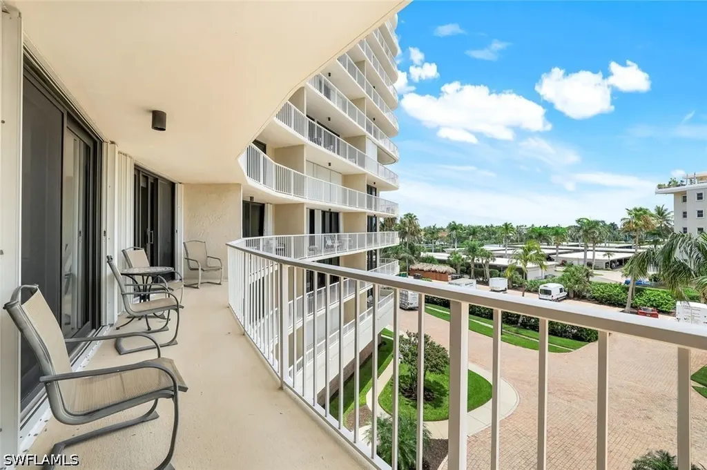 260 Seaview Court Marco Island FL 34145
