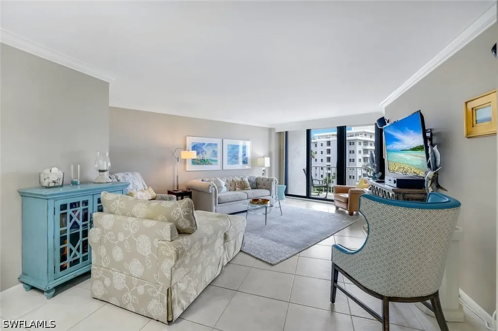 260 Seaview Court Marco Island FL 34145