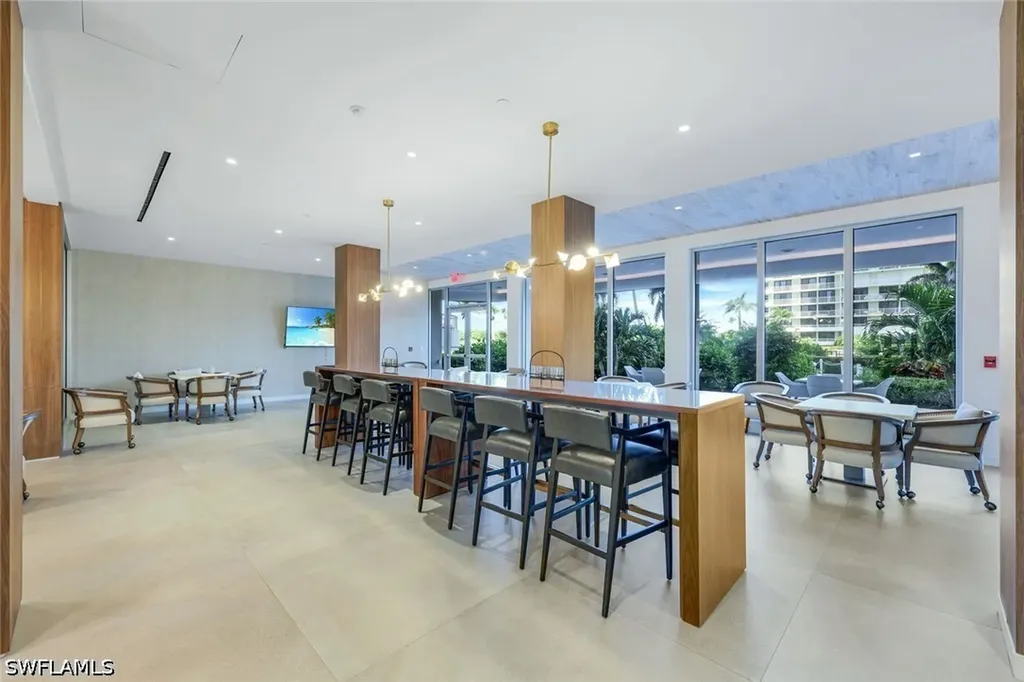 260 Seaview Court Marco Island FL 34145