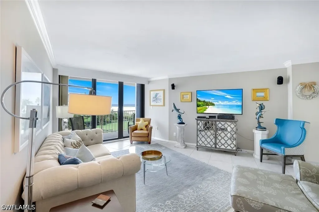 260 Seaview Court Marco Island FL 34145