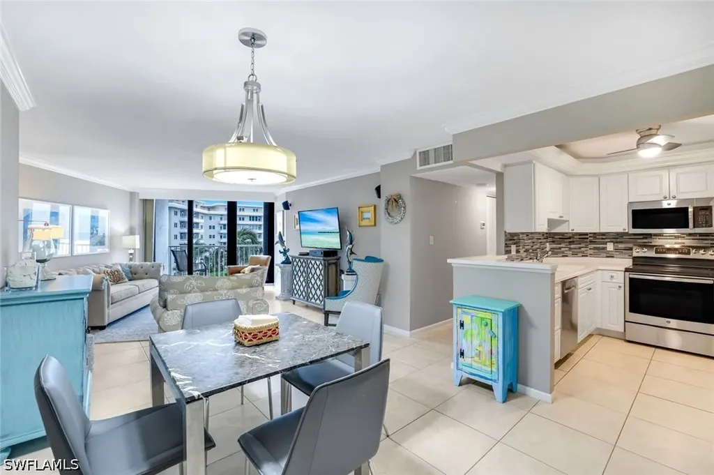 260 Seaview Court Marco Island FL 34145