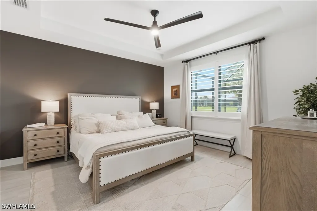 1940 Sierra Court Naples FL 34120