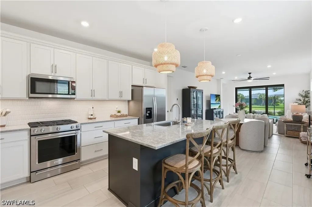 1940 Sierra Court Naples FL 34120