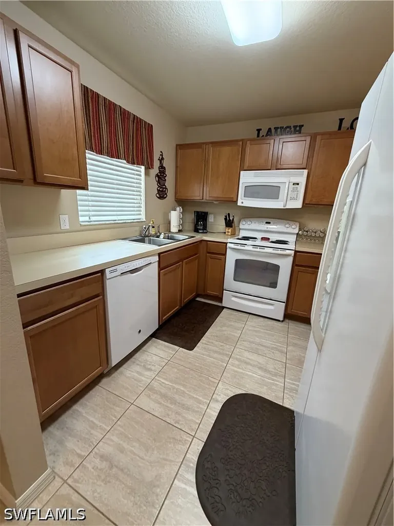 9073 Gervais Circle Naples FL 34120