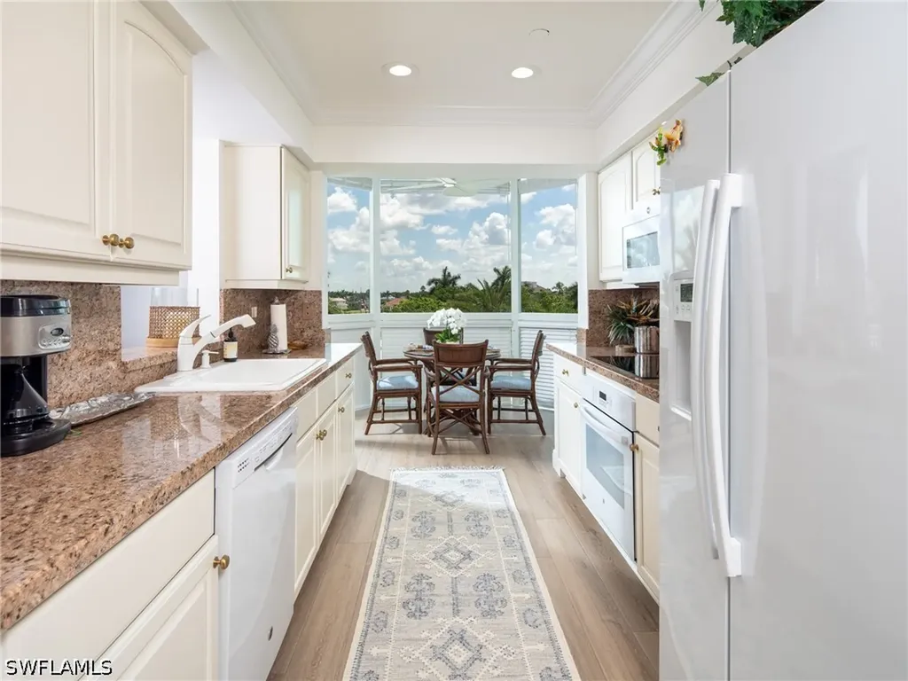 4255 Gulf Shore Boulevard N Naples FL 34103