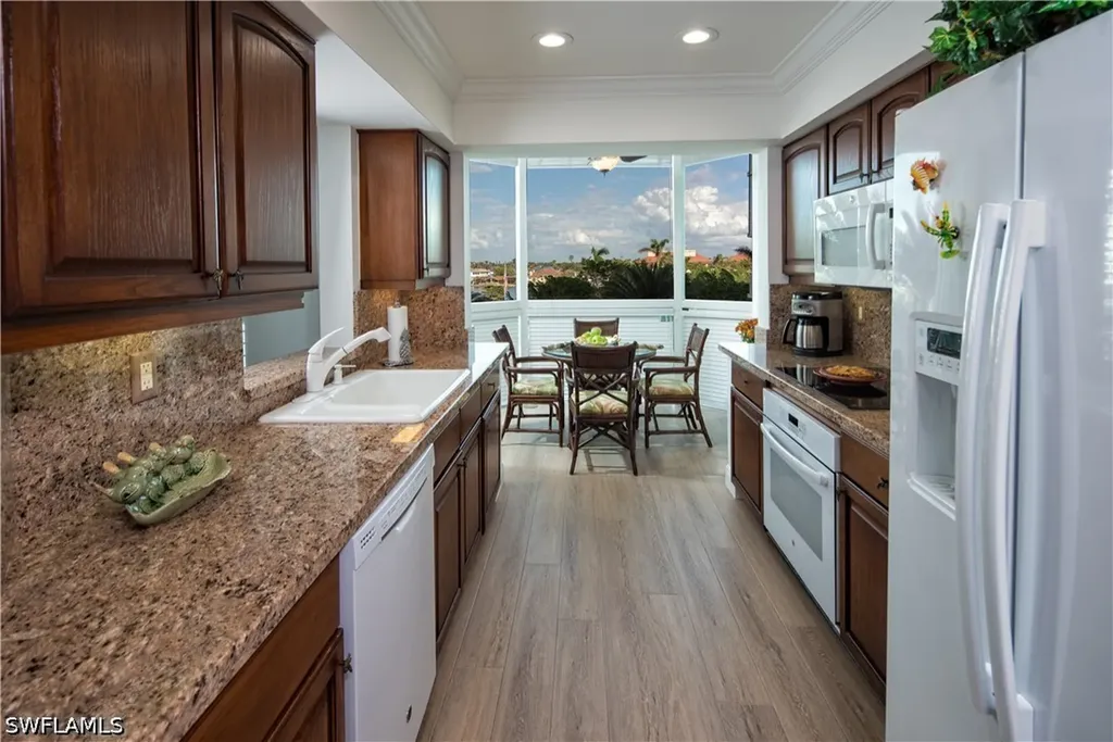 4255 Gulf Shore Boulevard N Naples FL 34103