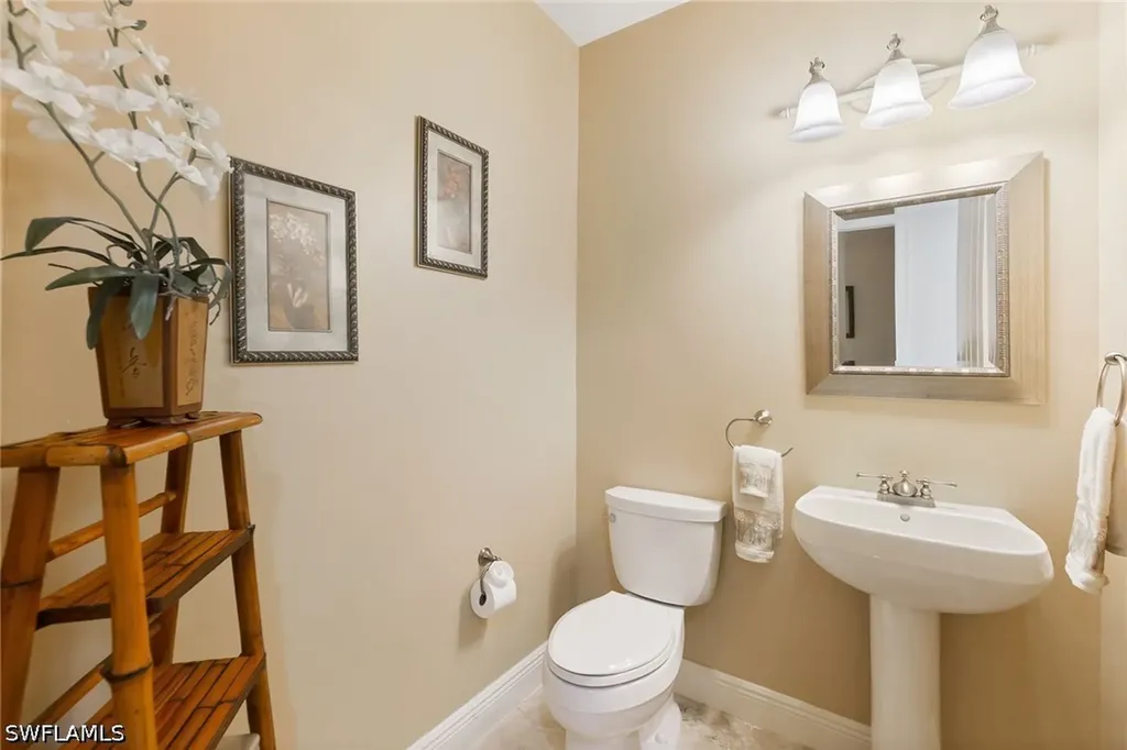 10620 Gulf Shore Drive Naples FL 34108