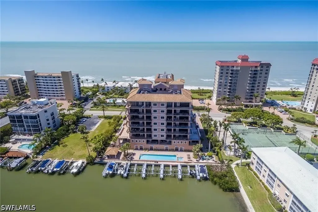 10620 Gulf Shore Drive Naples FL 34108