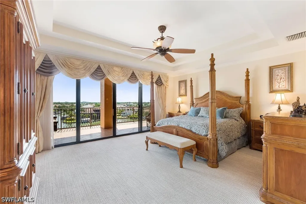 10620 Gulf Shore Drive Naples FL 34108