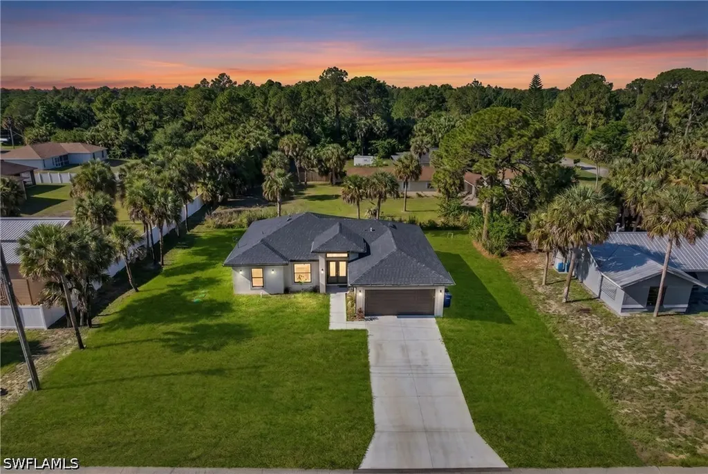 205 W 7th Street Lehigh Acres FL 33972