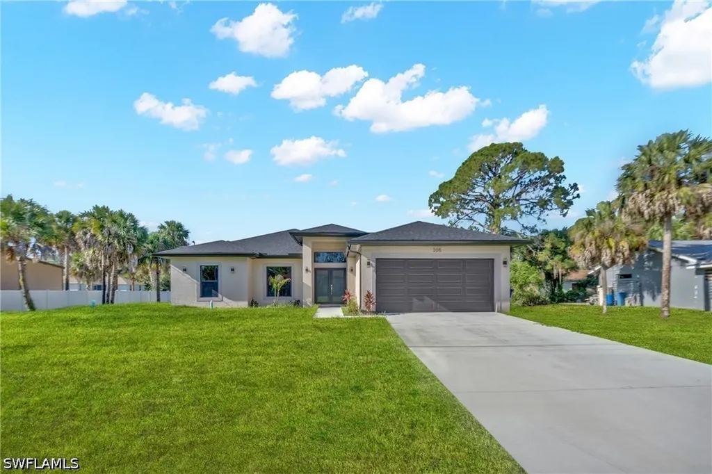 205 W 7th Street Lehigh Acres FL 33972