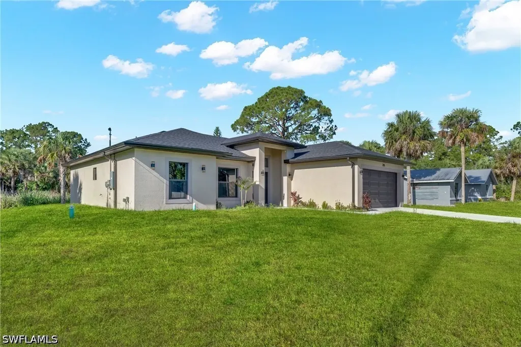 205 W 7th Street Lehigh Acres FL 33972