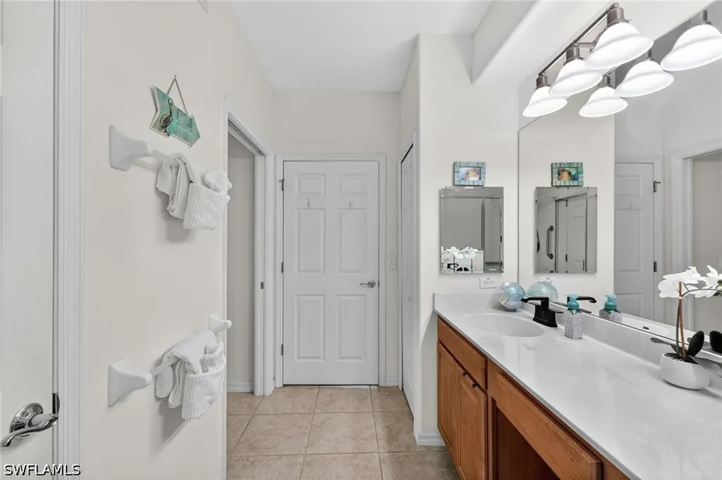2656 Somerville Loop Cape Coral FL 33991
