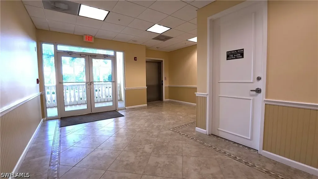 3960 Radio Road Naples FL 34104