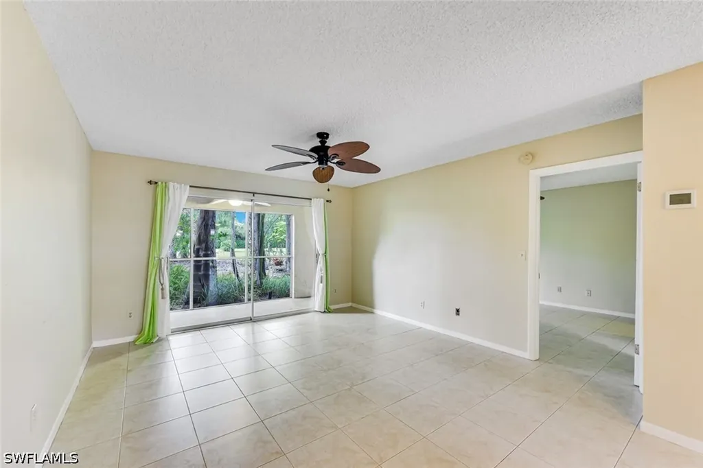 1702 Kings Lake Boulevard Naples FL 34112