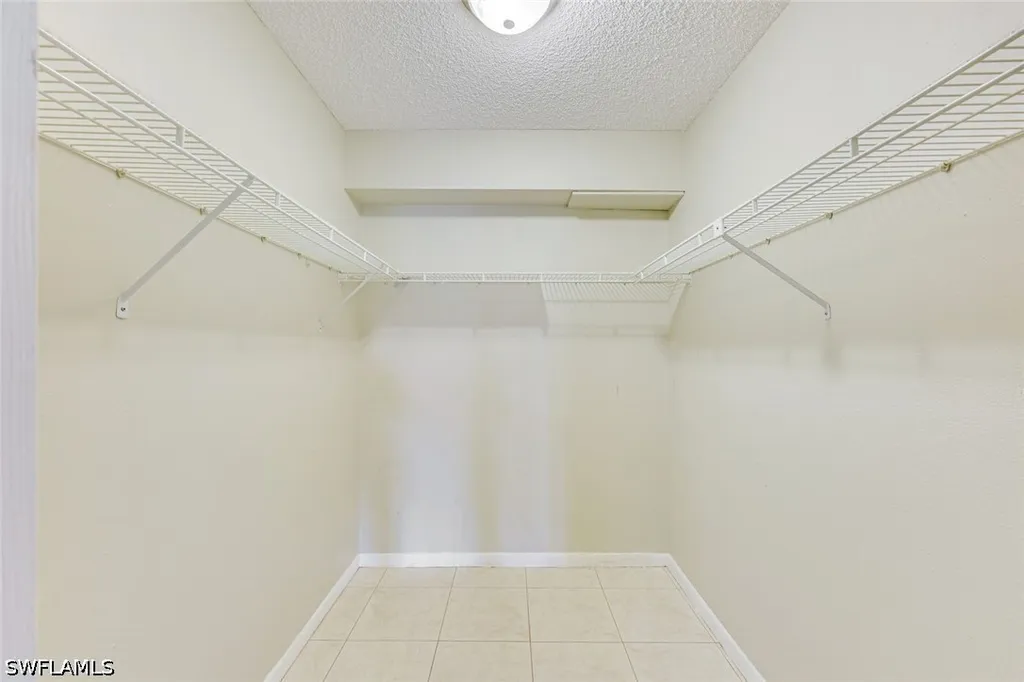 1702 Kings Lake Boulevard Naples FL 34112