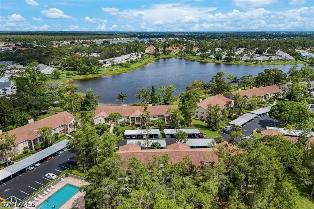 1702 Kings Lake Boulevard Naples FL 34112