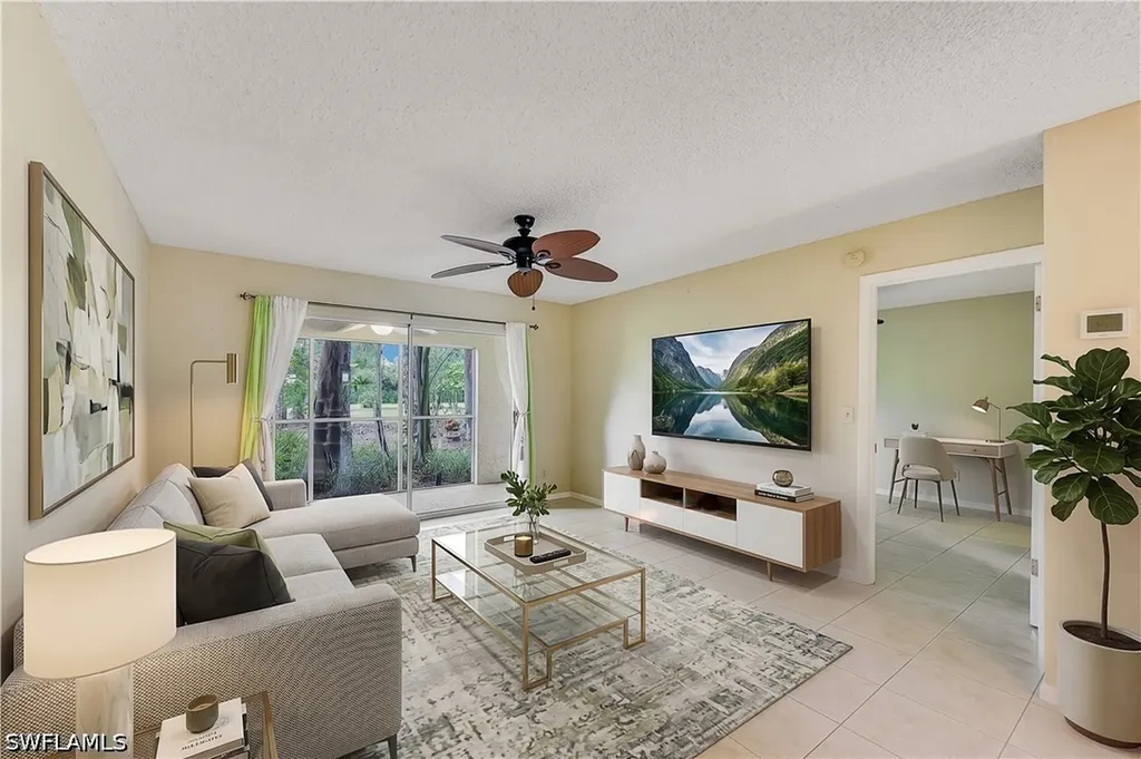 1702 Kings Lake Boulevard Naples FL 34112