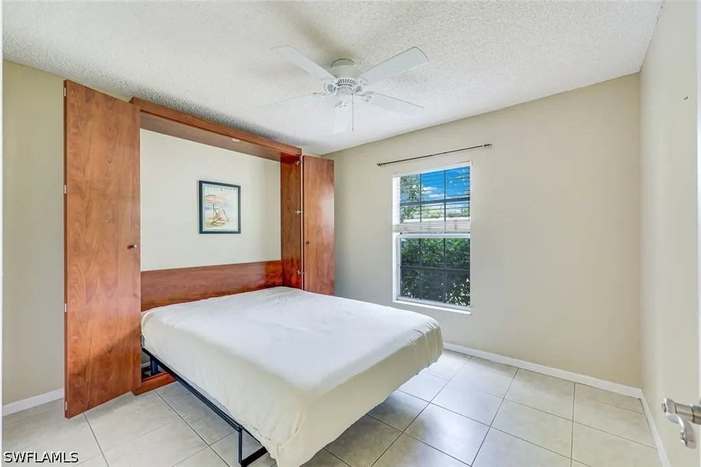 1702 Kings Lake Boulevard Naples FL 34112