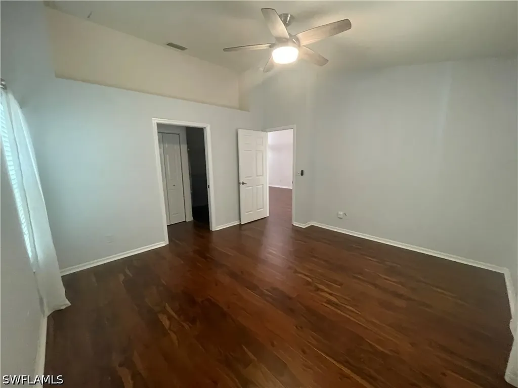 5708 Greenwood Circle Naples FL 34112